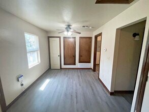 1604 NW Lindy Ave in Lawton, OK - Building Photo - Building Photo