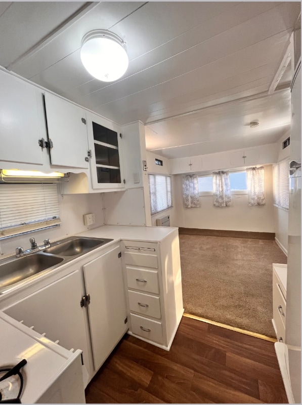 property at 15012 Lemoli Ave
