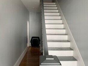 153 Chestnut St in Waltham, MA - Foto de edificio - Building Photo