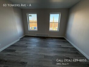 60 Yonkers Ave-Unit -A in Yonkers, NY - Foto de edificio - Building Photo