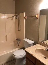 7910 White Blvd in Abilene, TX - Building Photo - Building Photo