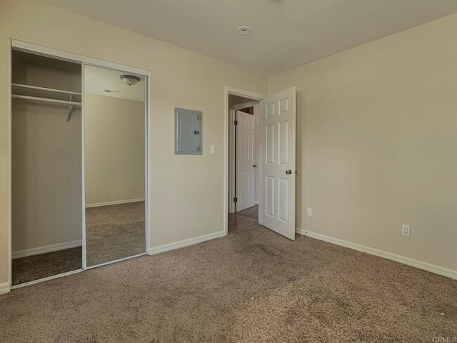 656 Ballard St in El Cajon, CA - Foto de edificio - Building Photo