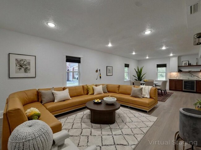 16 Panorama Dr in Washington, PA - Building Photo - Building Photo