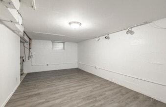 2135 S 200 E in South Salt Lake, UT - Building Photo - Building Photo