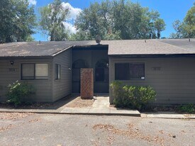 3822 SW 30th Terrace in Gainesville, FL - Building Photo