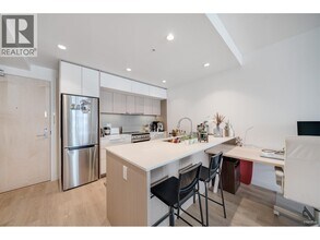 9580 Tower Rd in Burnaby, BC - Building Photo - Building Photo