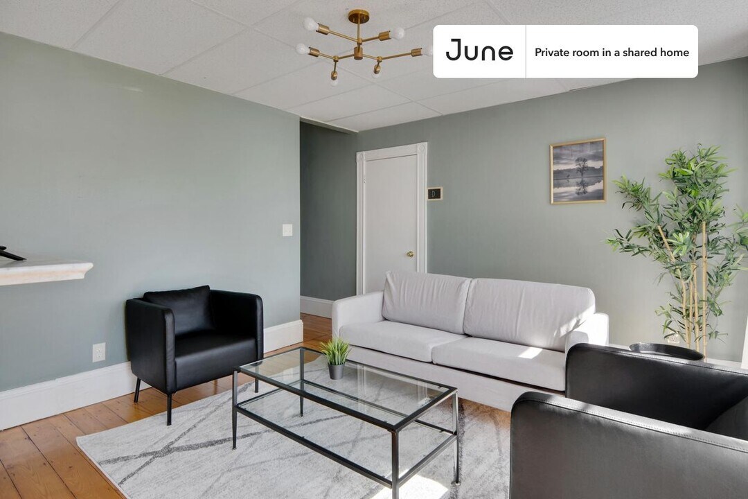 33-35 Howell St Photo