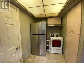 622 Chartwell Ct in Pickering, ON - Building Photo - Building Photo