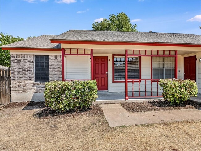 property at 1916 Gracy Farms Ln