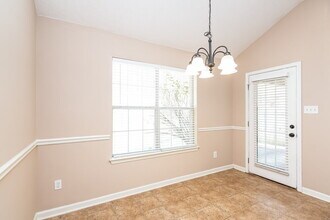 155 Garden Springs Dr in Oakland, TN - Building Photo - Building Photo