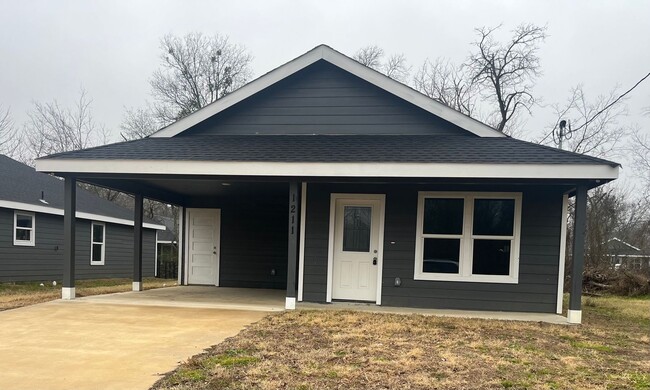property at 1211 Craddock St