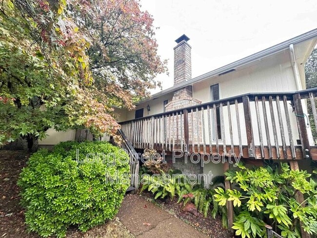 3572 NW Satinwood St in Corvallis, OR - Building Photo - Building Photo