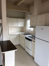 339 Monroe St, Unit 339 in Monterey, CA - Building Photo - Building Photo