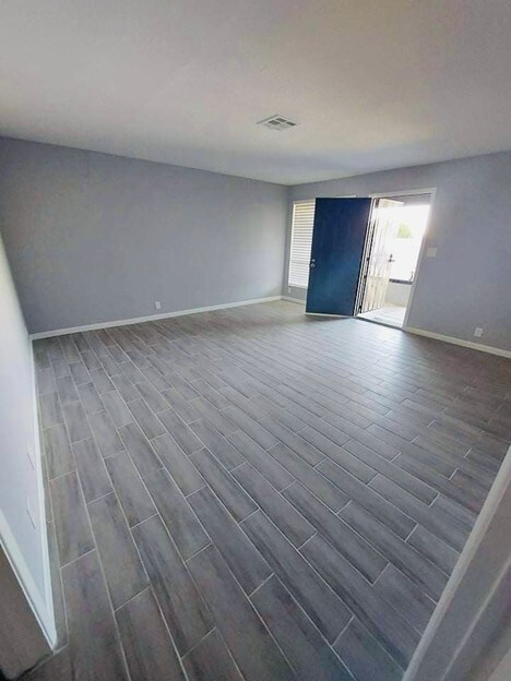 9003 W Elm St in Phoenix, AZ - Building Photo - Building Photo