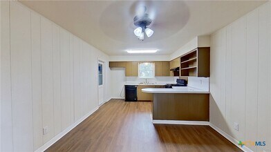207 E 2nd St in Georgetown, TX - Building Photo - Building Photo
