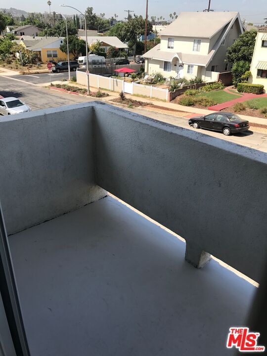 property at 2018 S Longwood Ave