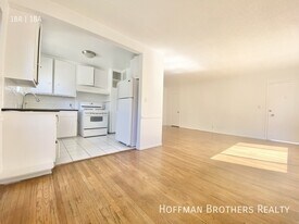 1162 N Orange Grove Ave in West Hollywood, CA - Building Photo