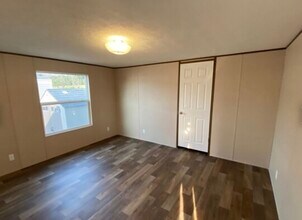 206 Esther Ct in Kingstown, NC - Building Photo - Building Photo