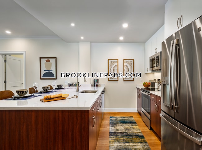 101 Asheville Rd-Unit -322 in Brookline, MA - Building Photo - Building Photo