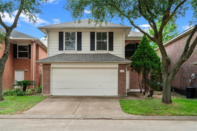 property at 8016 Golf Green Cir