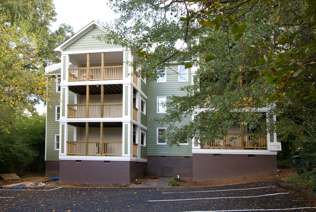 615 Kirby St in Raleigh, NC - Foto de edificio - Building Photo