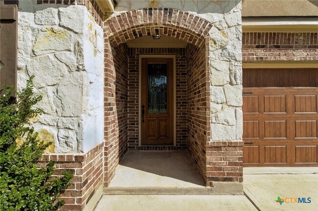 319 Hunters Hill Dr in San Marcos, TX - Building Photo - Building Photo