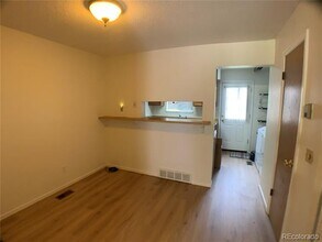 2293 S Jasper Way in Aurora, CO - Building Photo - Building Photo
