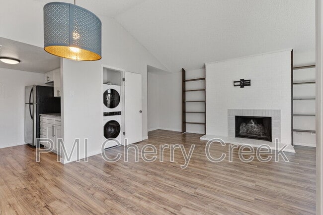 3424 S Locust St in Denver, CO - Building Photo - Building Photo