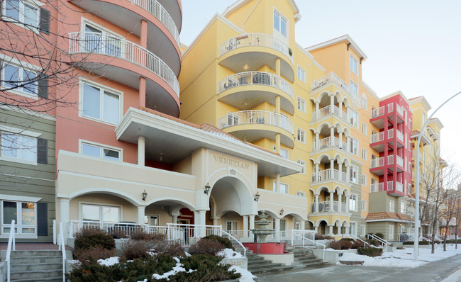 The Venetian in Edmonton, AB - Building Photo - Building Photo