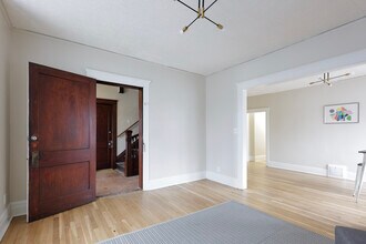1145 W Euclid St, Unit 1 in Detroit, MI - Building Photo - Building Photo