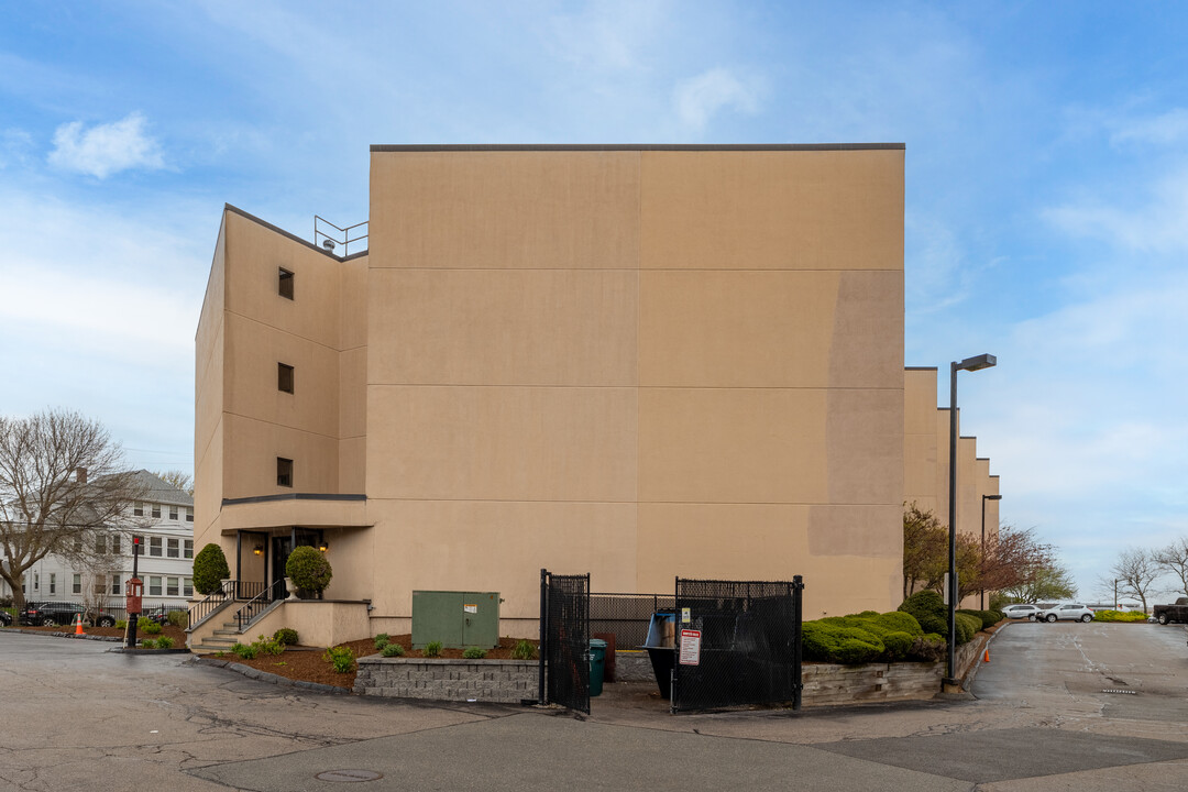 Ocean Cove Condominium in Quincy, MA - Building Photo