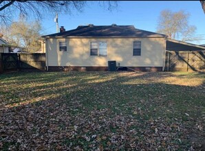 232 Lewis St in Muscle Shoals, AL - Building Photo - Building Photo