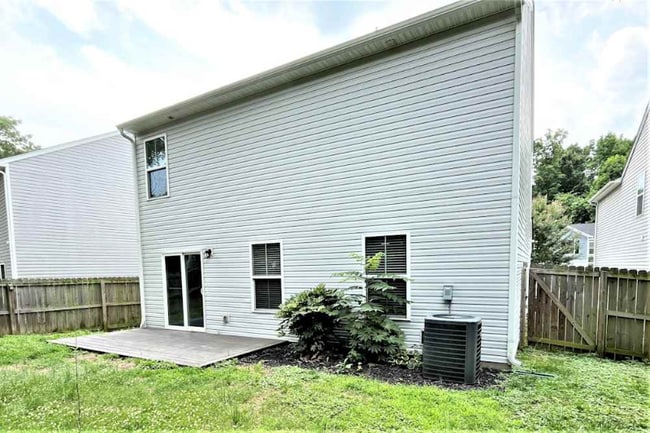 property at 1631 Hooper Court