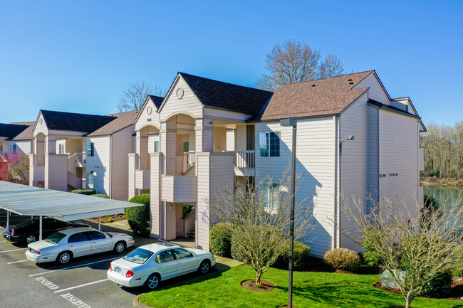 Willamette Landing in Salem, OR - Building Photo - Building Photo