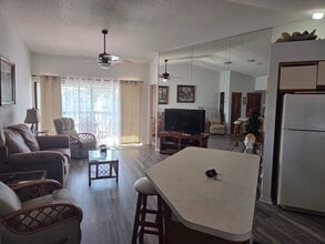 4915 Casablanca Cir in Sebring, FL - Building Photo - Building Photo