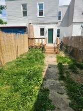 316 Woodbine Ave in Narberth, PA - Building Photo - Building Photo
