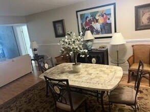 3826 Whitehall Dr in West Palm Beach, FL - Building Photo - Building Photo