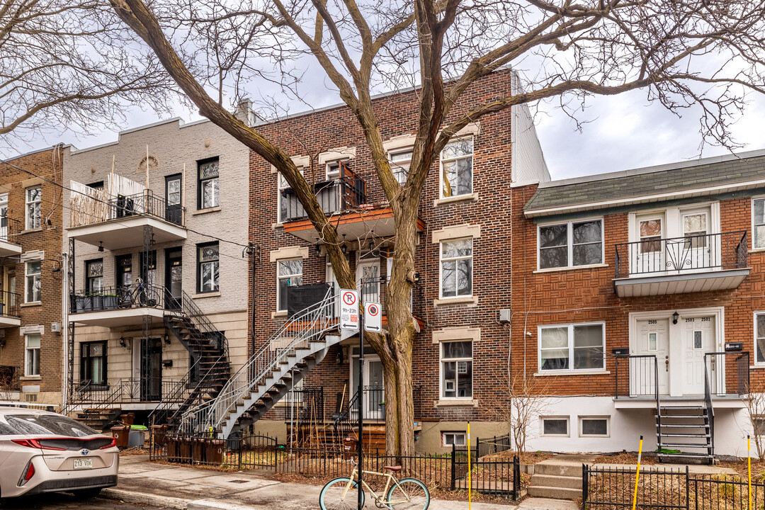 2509 Sheppard St in Montréal, QC - Building Photo