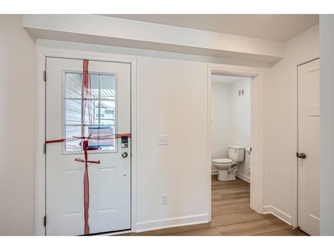 1082 Jubert Dr in Medina, MN - Building Photo - Building Photo