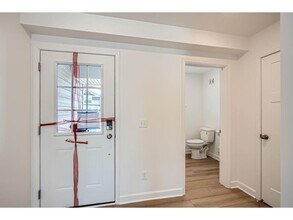 1082 Jubert Dr in Medina, MN - Building Photo - Building Photo