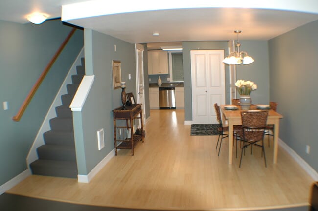 property at 2128 SW Holden St