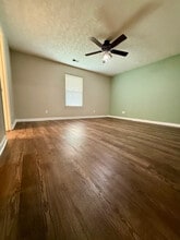 516 Dabney Dr in Lexington, KY - Building Photo - Building Photo