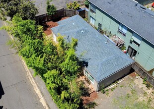 25 E 32nd Ave in Eugene, OR - Building Photo - Building Photo