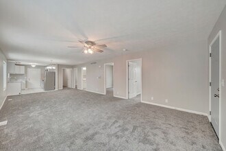 1337 S 10th St in Lincoln, NE - Building Photo - Building Photo