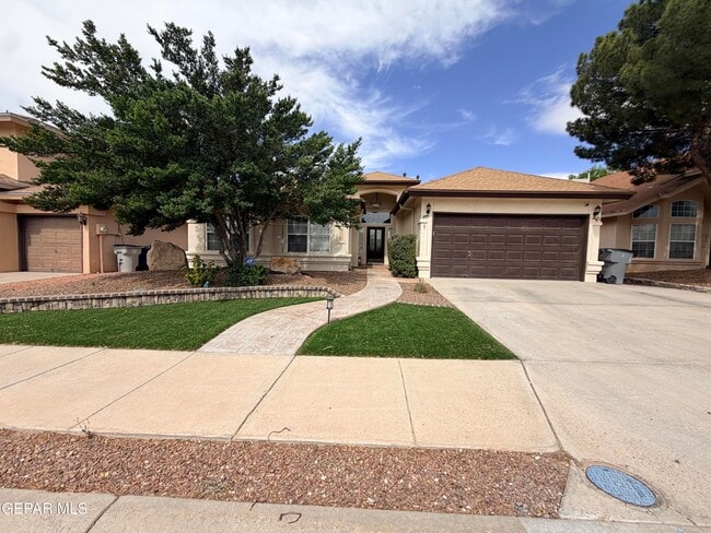 property at 2005 Shadow Ridge Dr