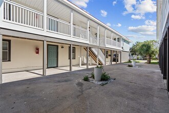 918 Winnie St in Galveston, TX - Building Photo - Building Photo