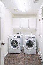 1415 Sue Barnett Dr in Houston, TX - Building Photo - Building Photo