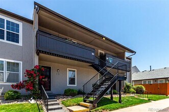 2301 E Fremont Ave in Centennial, CO - Building Photo - Building Photo