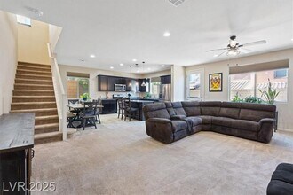9668 Canyon Landing Ave in Las Vegas, NV - Building Photo - Building Photo