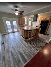 418 Carl St in Pittsburgh, PA - Building Photo - Building Photo